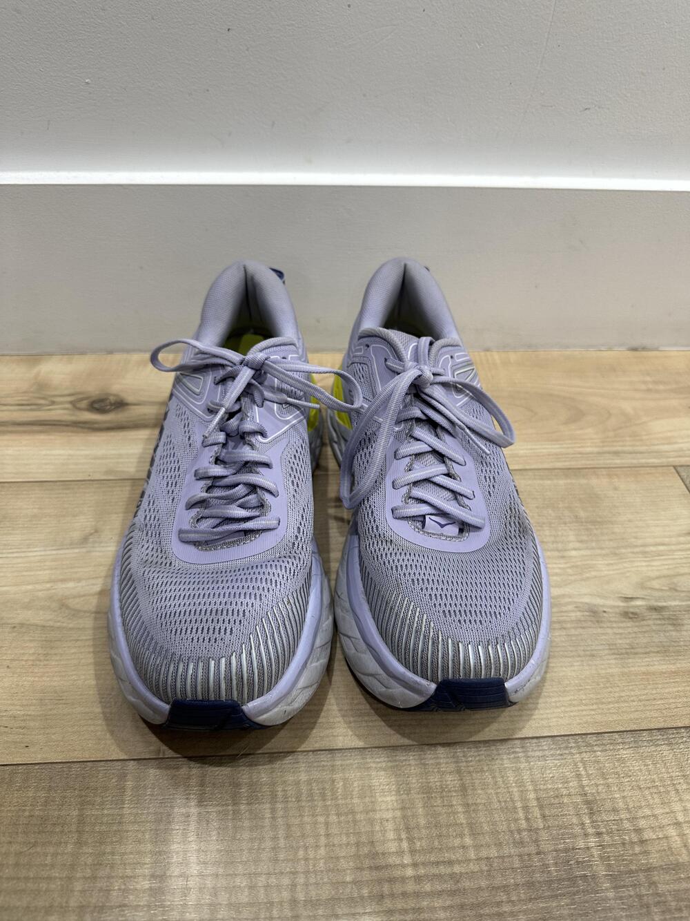 Hoka One One Bondi 7 Shoes Mens Size 10 Purple Yellow Running Athletic Sneakers